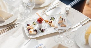Boutique Hotel Alhambra bars & restaurants