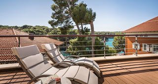 Cikat Bay Suite, pogled more, balkon