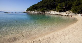 Veli žal beach