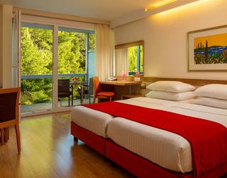 Hotel Aurora, Premium Park Side