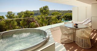 Luxury Suite Sea View Balcony 