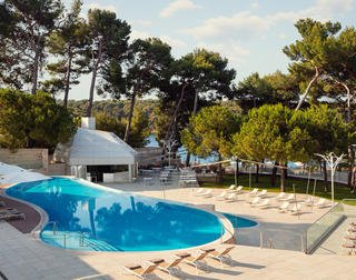 Hotel Bellevue, Pool bar Azzur