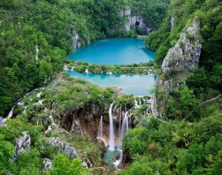 Izlet u nacionalni park Plitvice ili Brijuni