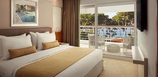 LH Bel Junior Suite Sea Side 136 01
