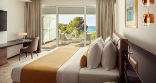 Presidential suite