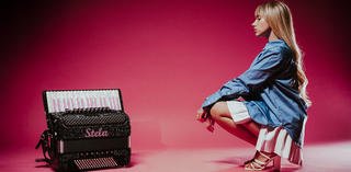 Stela Rade01