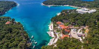 Čikat Bay