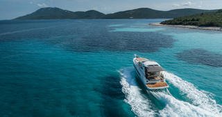 leader boat