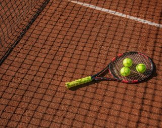 Tenis