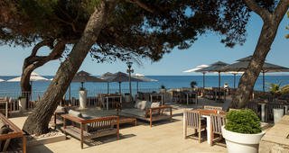 Borik Beach Restaurant