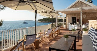 Lanterna Grill & Gourmet
