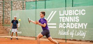 tenis academy