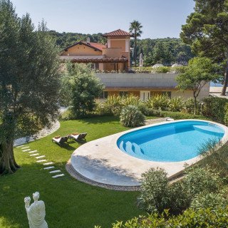 Villa Mirasol