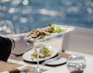 Villa Mirasol, dining offer