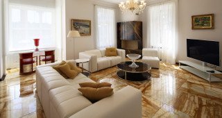 Villa Mirasol living room