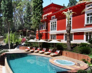 Captain's Villa Rouge